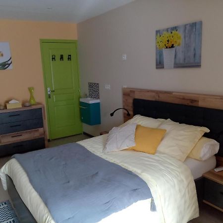Bed and Breakfast Jonquille Chic La Piccola Venezia Vrecourt Екстер'єр фото
