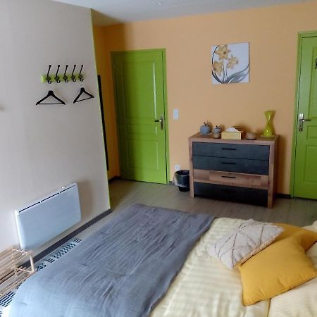 Bed and Breakfast Jonquille Chic La Piccola Venezia Vrecourt Екстер'єр фото