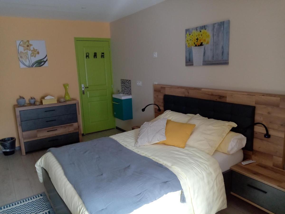 Bed and Breakfast Jonquille Chic La Piccola Venezia Vrecourt Екстер'єр фото