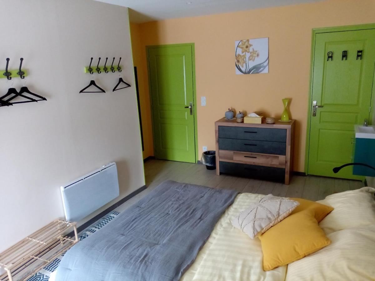 Bed and Breakfast Jonquille Chic La Piccola Venezia Vrecourt Екстер'єр фото
